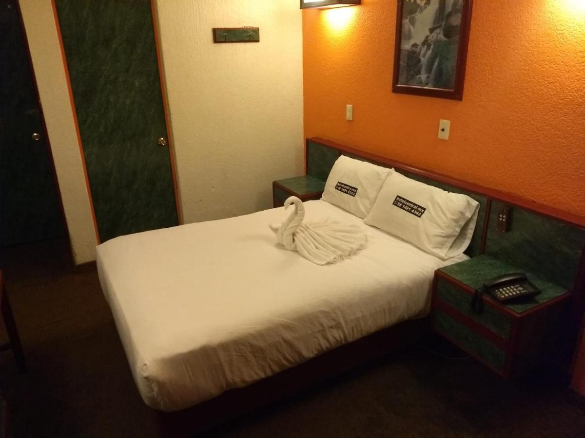 Hotel Central Ciudad Nezahualcoyotl Bagian luar foto